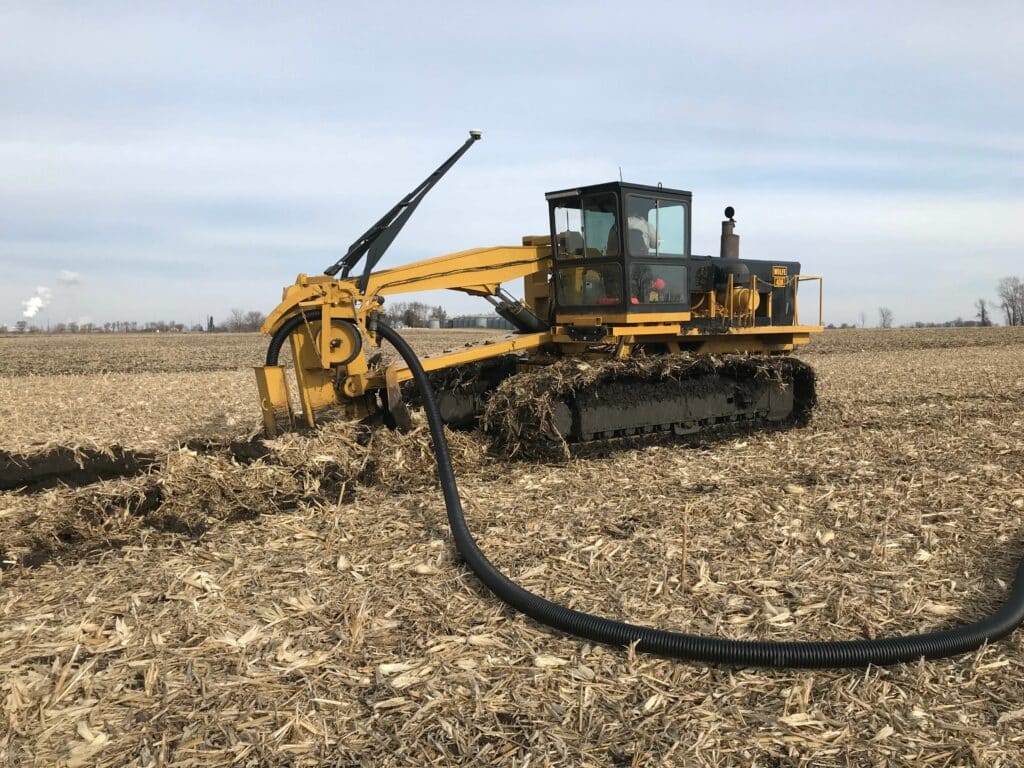 Tile drainage installation in Iowa